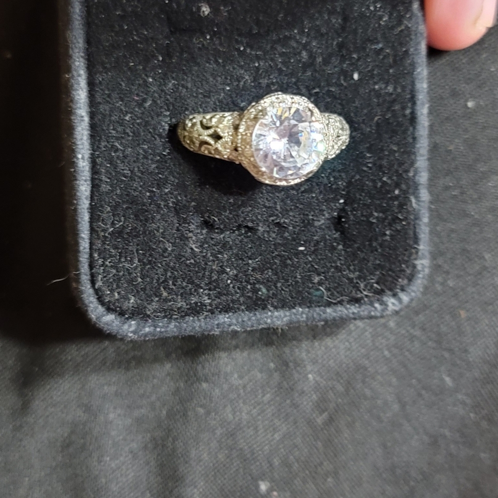 GORGEOUS SILVER FILIGREE ROUND RING- SIZE 10